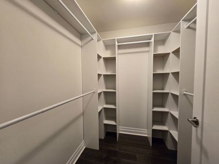 For Lease - 505 Talbot Street Unit# 1008, London East, Ontario - Photo 3