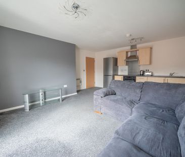 2 bed apartment to rent in Penstock Drive, Stoke-on-Trent - Photo 4