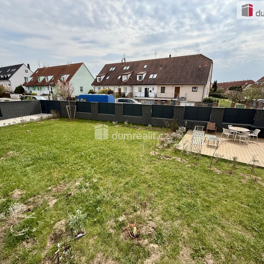 Pronájem rodinného domu 99 m², Dvořákova 1107, Velké Přílepy - Photo 1