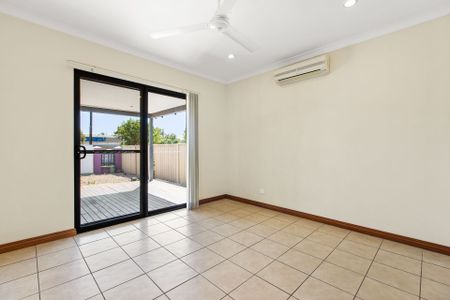 1/39 Frederick Street, - Photo 2