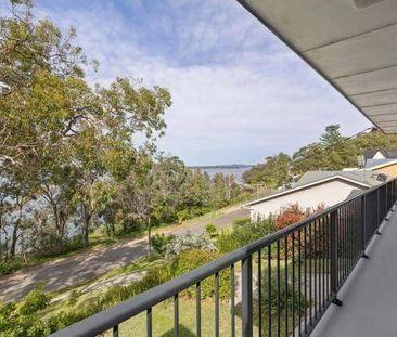 FOR RENT: OPPOSITE WATERFRONT LIFESTYLE AWAITS! 4-Bedroom Plus Stud... - Photo 2