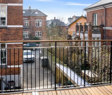 2 etager m skøn terrasse på 1. sal - Photo 5