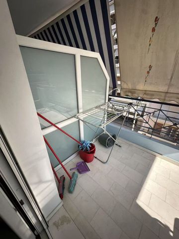 Studio/Γκαρσονιέρα για ενοικίαση Άσπρα Χώματα (Νίκαια) - Photo 5