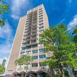 Grand 1.5, Tout Compris, Superbe Vue De Montréal - 1010 Cherrier, Montréal - Photo 3
