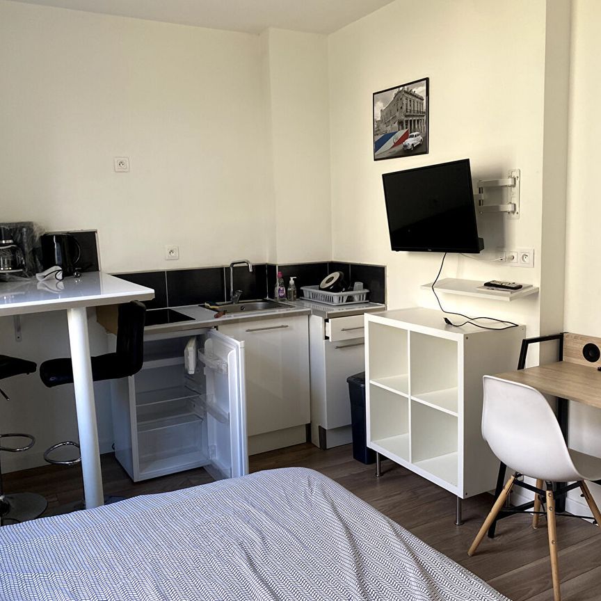 Location Appartement 1 pièce 16m² - Photo 1
