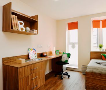 Deluxe Wet Room En-Suite - Photo 5