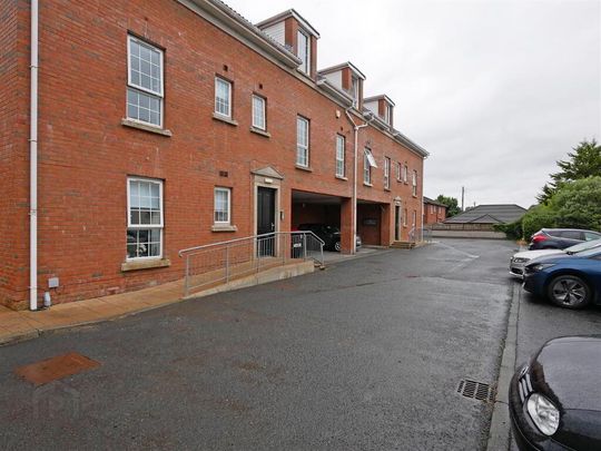 2g The Demesne, Carryduff, Belfast, BT8 8GW - Photo 1