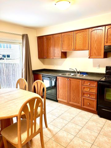 For Lease - 20 Steele Street, New Tecumseth, Ontario - Photo 3