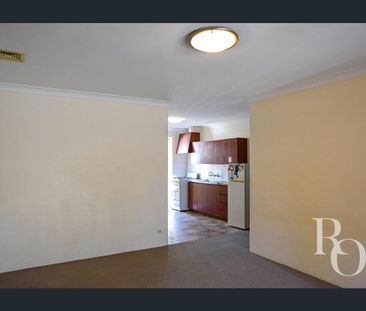 Lock & Leave- Great Location - Viewing Monday 12th October 2026 at ... - Photo 6
