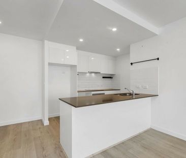 Contemporary Living in the Heart of Franklin - Photo 6