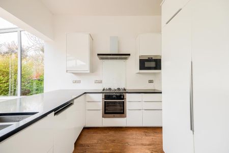 4 bedroom apartment to rent - Photo 4