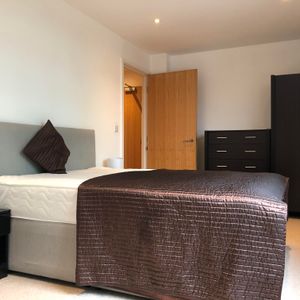 2 bedroom apartment to rent - Photo 2