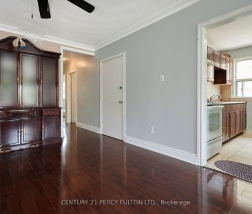 For Lease - 2961 Lawrence Avenue, Toronto, Ontario - Photo 3