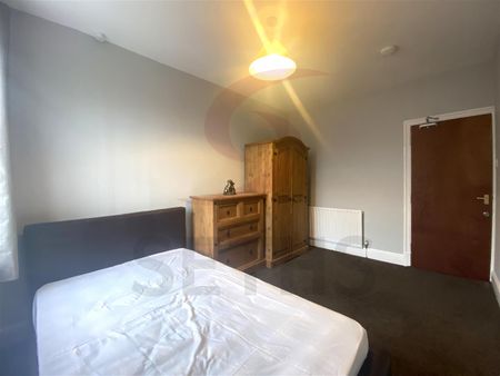 Fosse Road South, LE3, Leicester - Photo 3