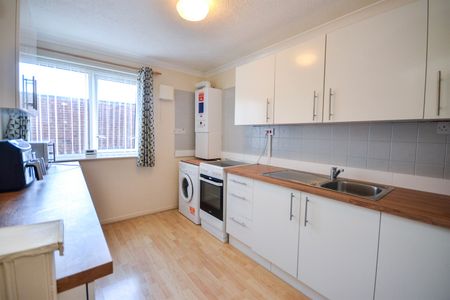 2 bed flat to rent in Rydal Road, Gosforth, NE3 - Photo 4