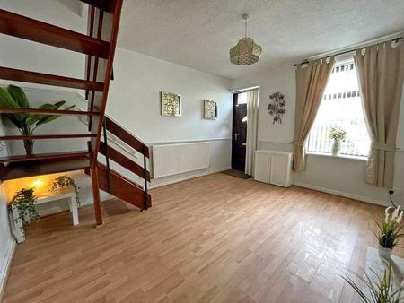 Whitehead Street, Milnrow, OL16 - Photo 2