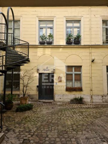 CHARMANT STUDIO MEUBLE - QUARTIER DES ANTIQUAIRES, CENTRE - Photo 3