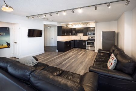 For Lease - 55 Centre Avenue Unit# 1807, Toronto, Ontario - Photo 2