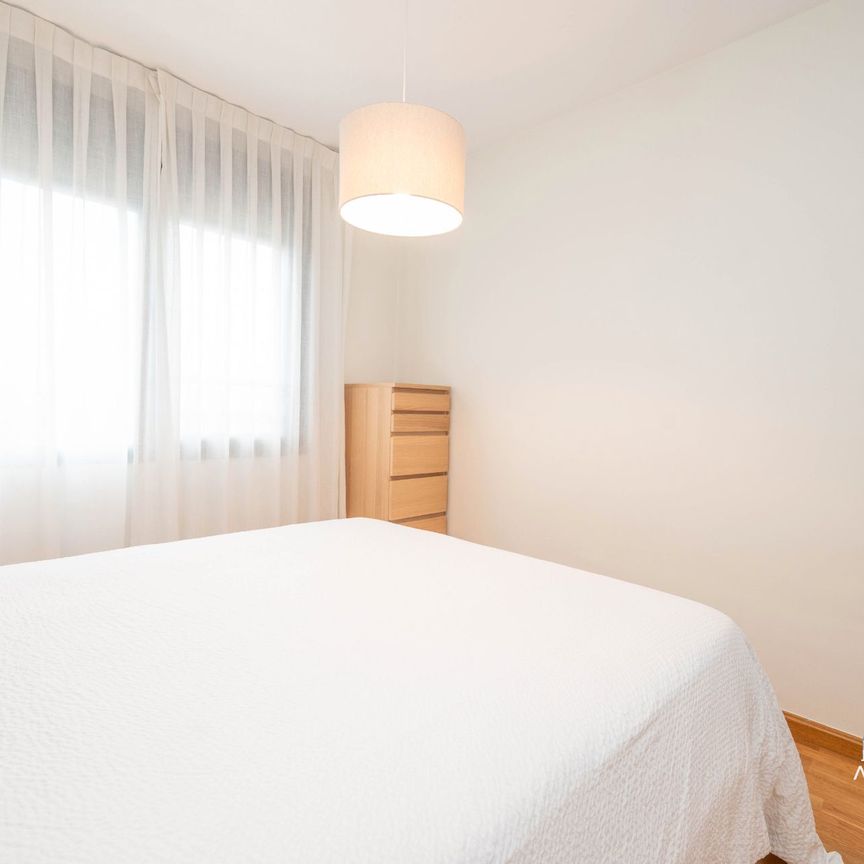 Apartamento de alquiler en Calle Bausá, 15, Costillares - Photo 1