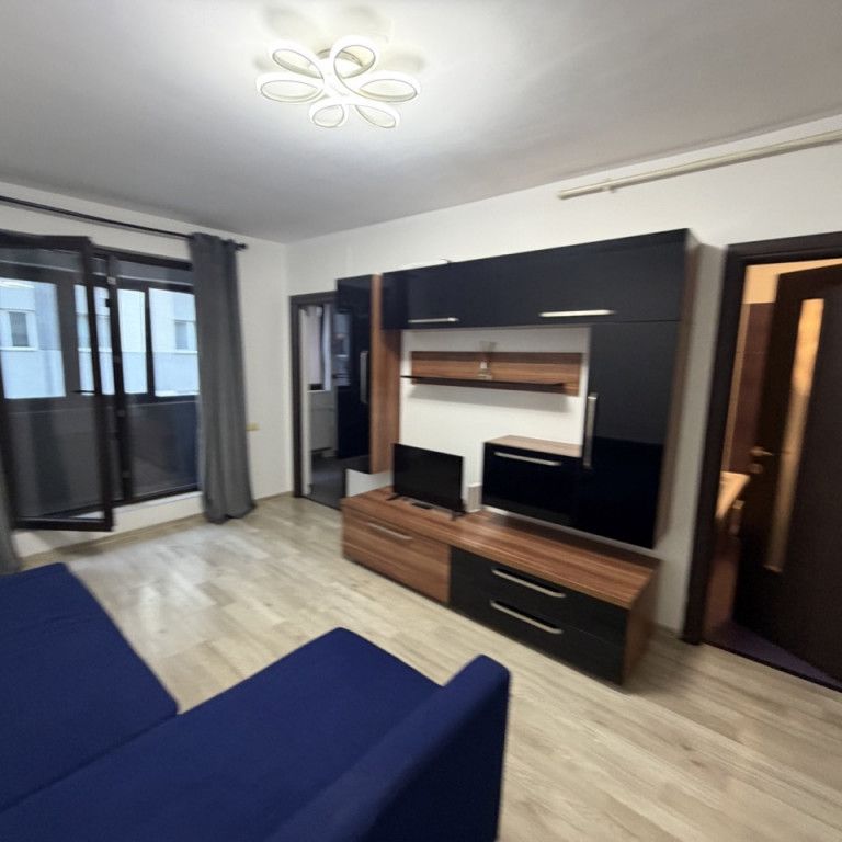 Militari Residence, garsoniera, 31mp, etaj 2, mobilata și u - Photo 1