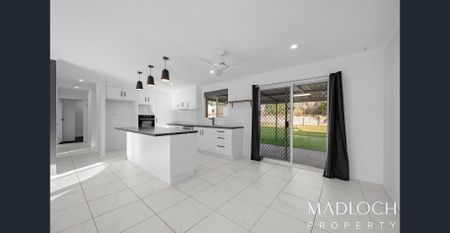 GORGEOUS RENOVATED HOME - Take over lease - Photo 3