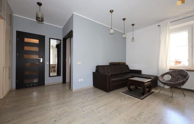 Warszawski, Warszawa, Wola, Rabsztyńska - Zdjęcie 1