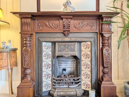 4 bedroom property to rent - Photo 2