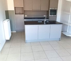 Appartement te huur in Wevelgem met 2 slaapkamers - Photo 2