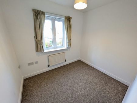 Town house to rent on - Photo 3