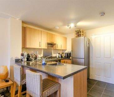 Yorkshire Grove, Walsall, WS2 - Photo 4