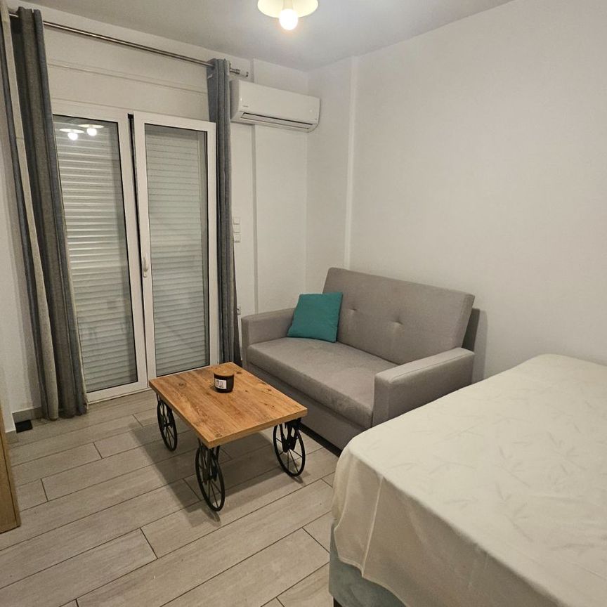 Studio/Γκαρσονιέρα για ενοικίαση - Ιλίσια, - Photo 1