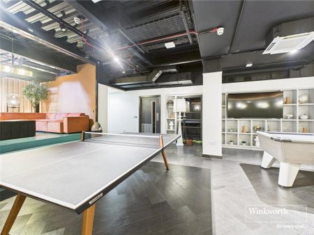 Studio to rent - Photo 3