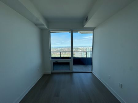 For Lease - 448 Burnhamthorpe Road Unit# 5805, Mississauga, Ontario - Photo 4