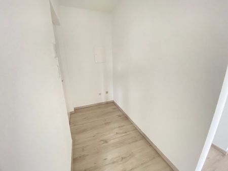 Schöne 3 Zimmerwohnung mit Balkon - Foto 5