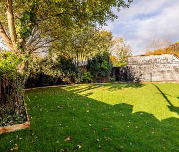 Crown House, Nuneaton, CV11 4BX - Photo 6