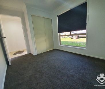 $ 560.00 PW $ B/R / Two Living Areas - Photo 2