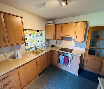 1 bedroom ground floor flat to rent - Photo 5