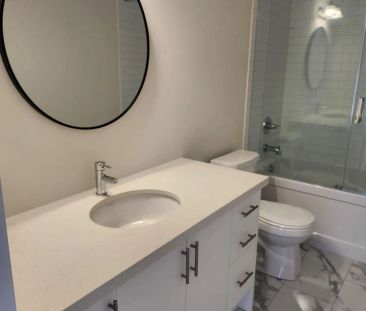 Detached Home For Lease | E9056430 - Photo 1