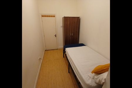 Room in a Shared Flat, Endymion Road, N4 - Photo 4