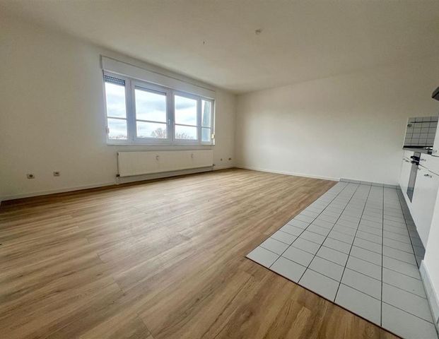 2 MONATE KALTMIETFREI GESCHENKT ** Whg. mit EBK & Tageslichtbad - Foto 1