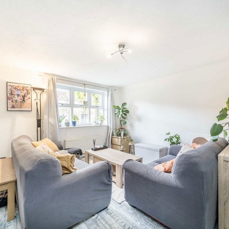 Henry Doulton Drive, SW17 6DG, London - Photo 1