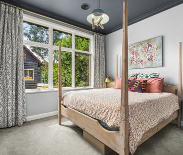 Stylish Family Bungalow In Prime Location - Option for 6 OR 12 Mont... - Photo 1