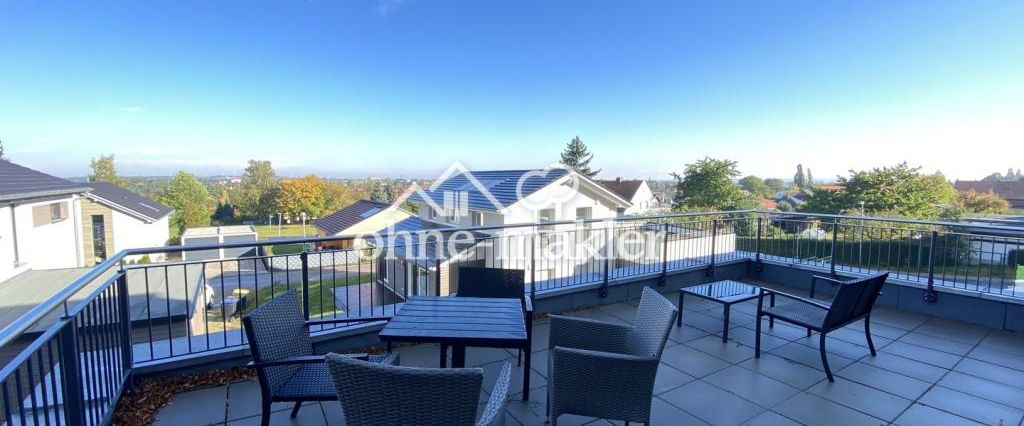 Komfortwohnung mit Dachterrasse, Aufzug, EBK & voller Ausstattung! - Photo 1