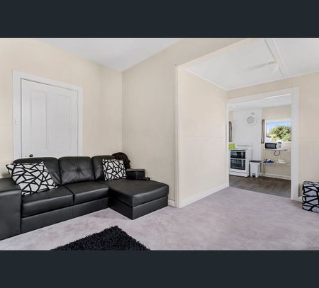 2/22 Sunnyside Road, New Town, Tas 7008 - Photo 4