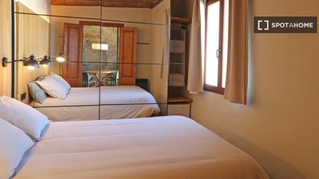 barcelona, Catalonia 08001 - Photo 4