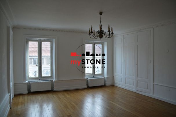 A LOUER – VILLEFRANCHE SUR SAONE – appartement T3/4 au 3ème étage avec cave et grenier - Photo 1