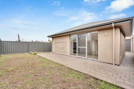 78 Fosters Road, Hillcrest SA 5086 - House For Rent - $680 | Domain - Photo 3