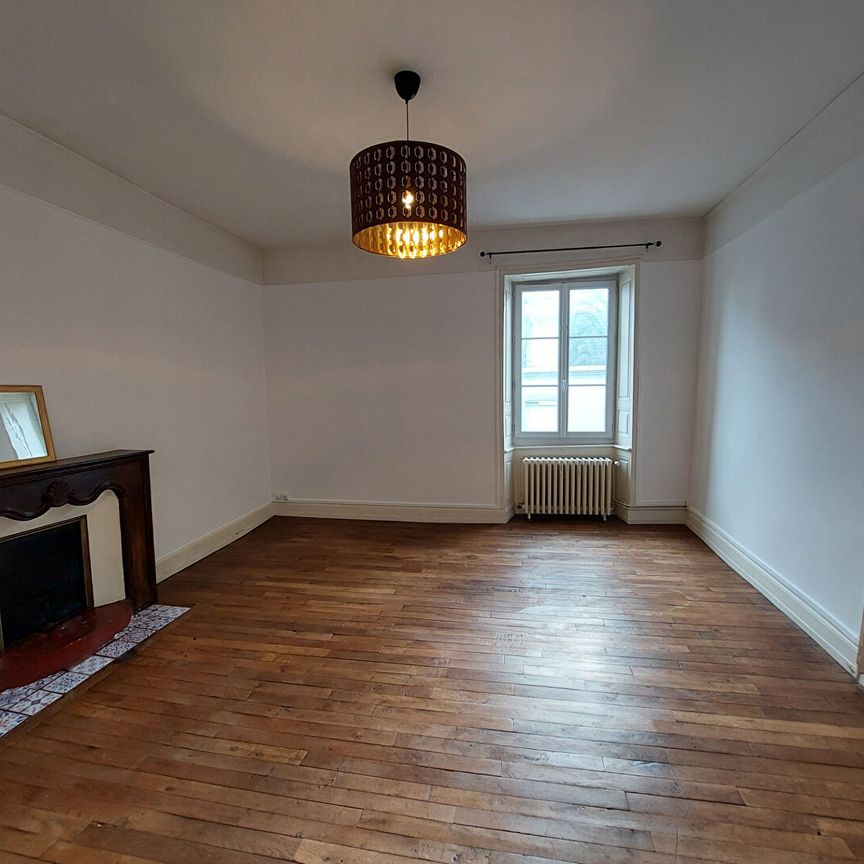 Location Appartement 3 pièces 70m² - Photo 1