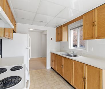 For Lease - 13 Brocklesby Crescent, Ajax, Ontario - Photo 5