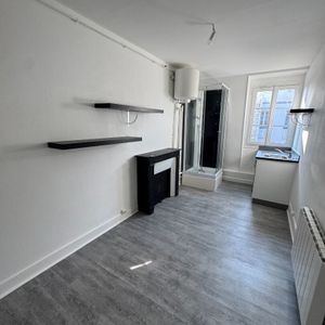 Appartement Paris 1 pièce(s) 12.33 m2 - Photo 3